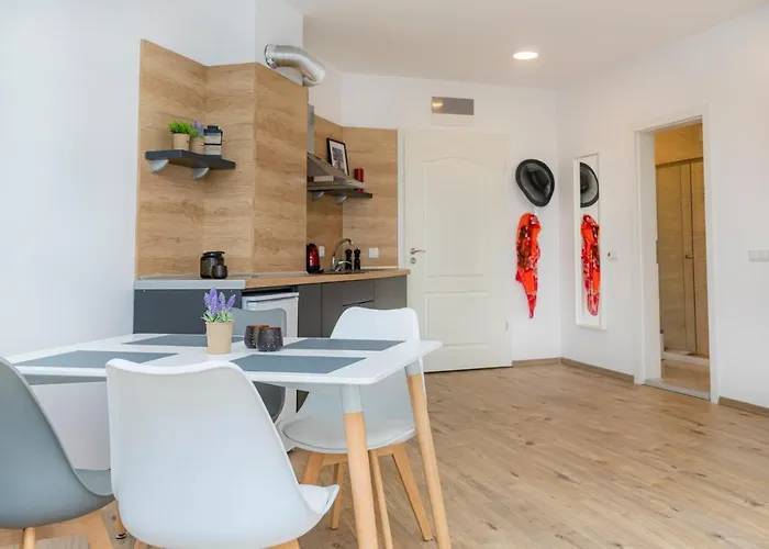 Aparthotel Primorsko Appartement 4*