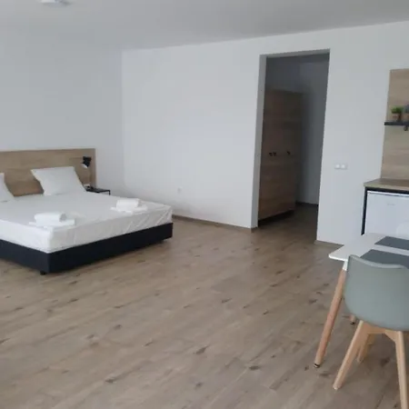 Lejlighed Aparthotel Primorsko 4*